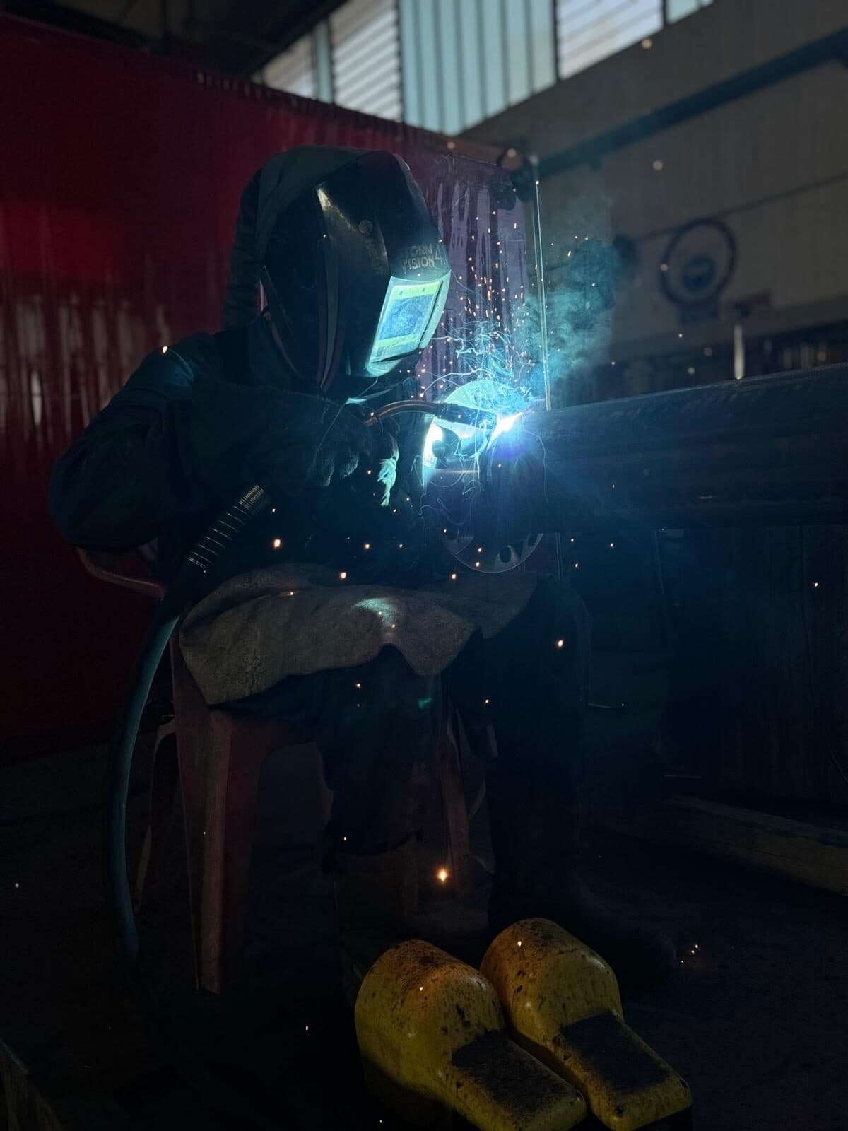 Saldatura di un componente speciale eseguita in officina