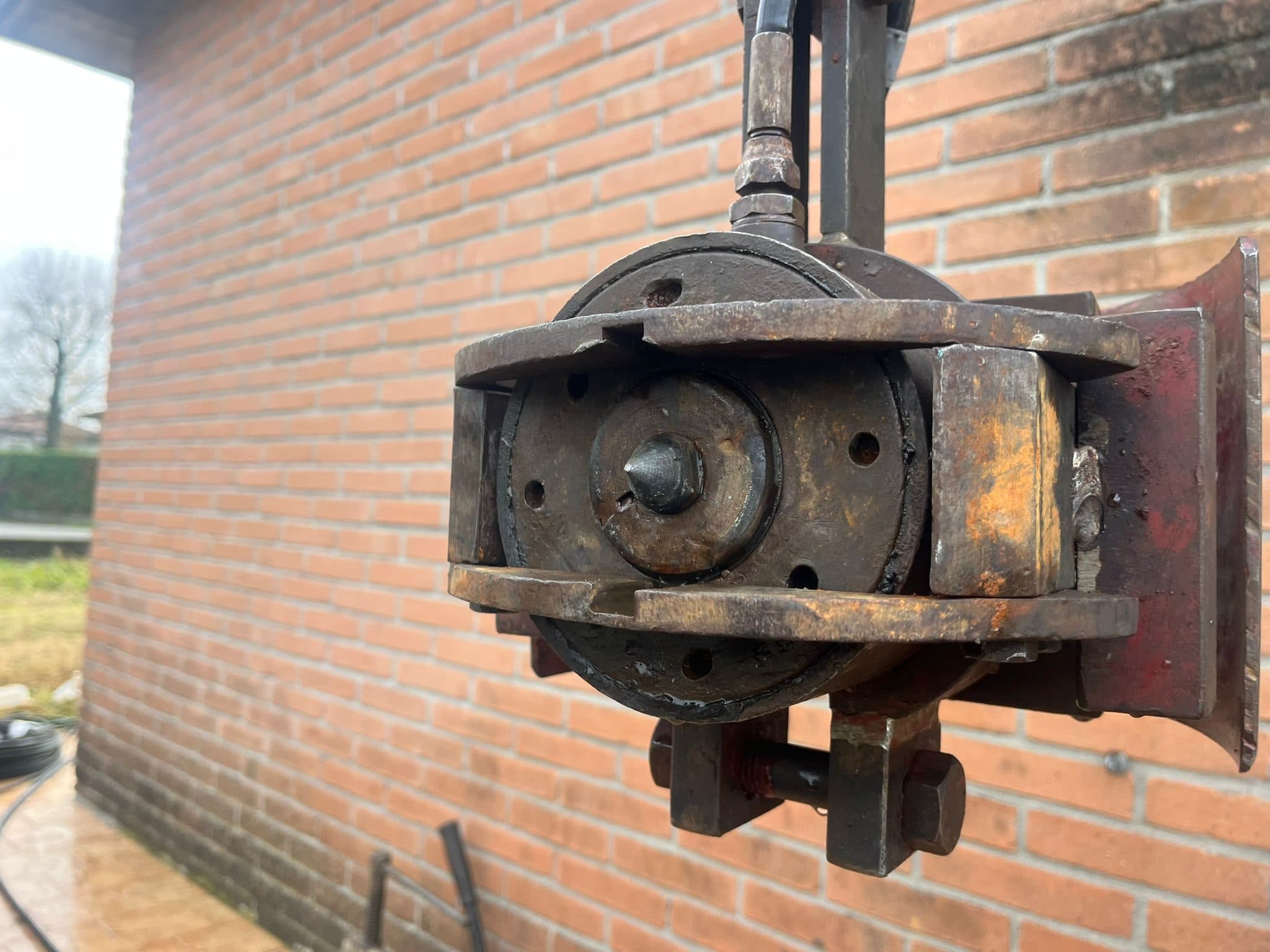 Attrezzatura Idrogeo per finestrature in opera