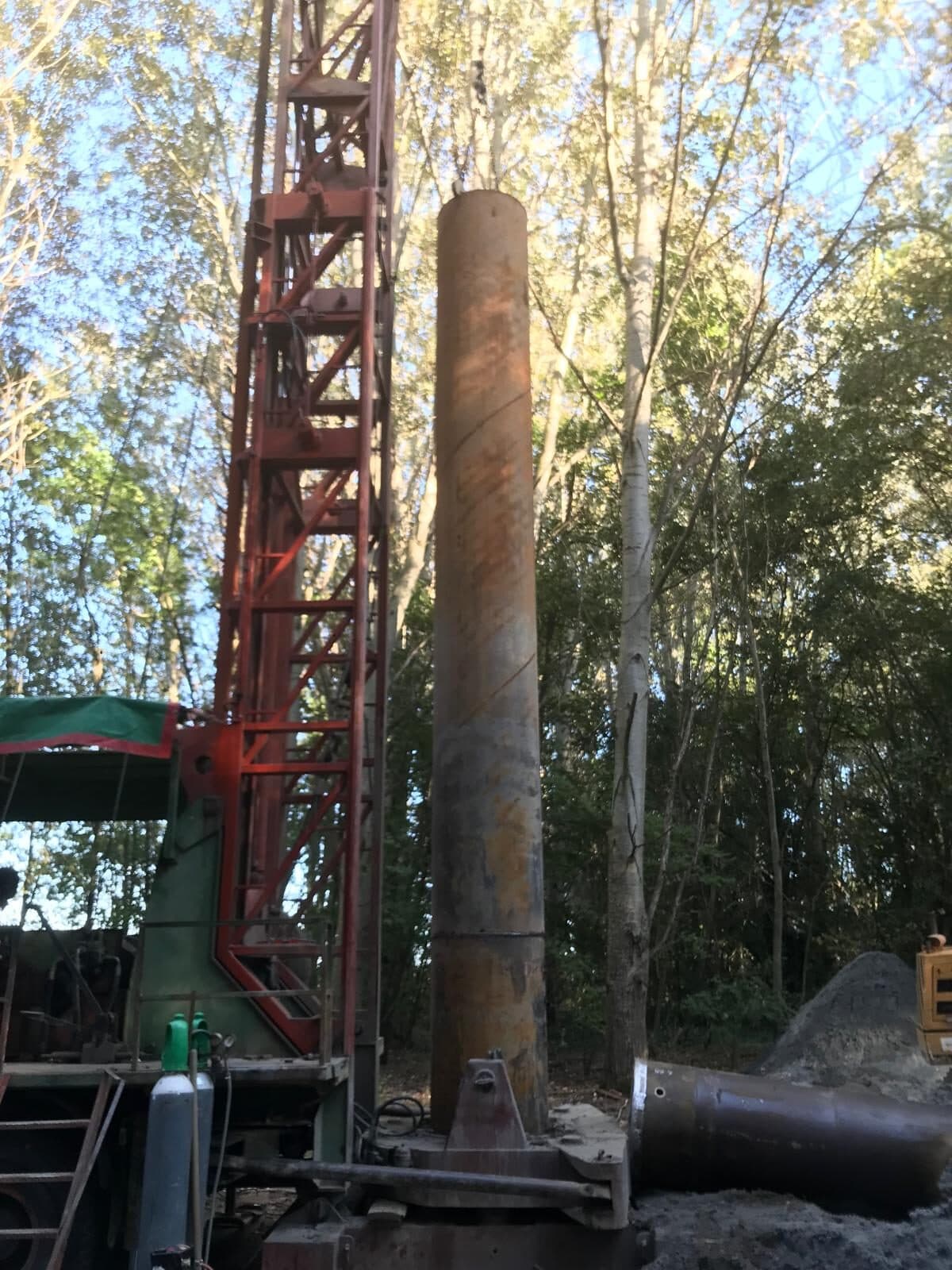 Dettaglio di lavorazione per percussione con sonda