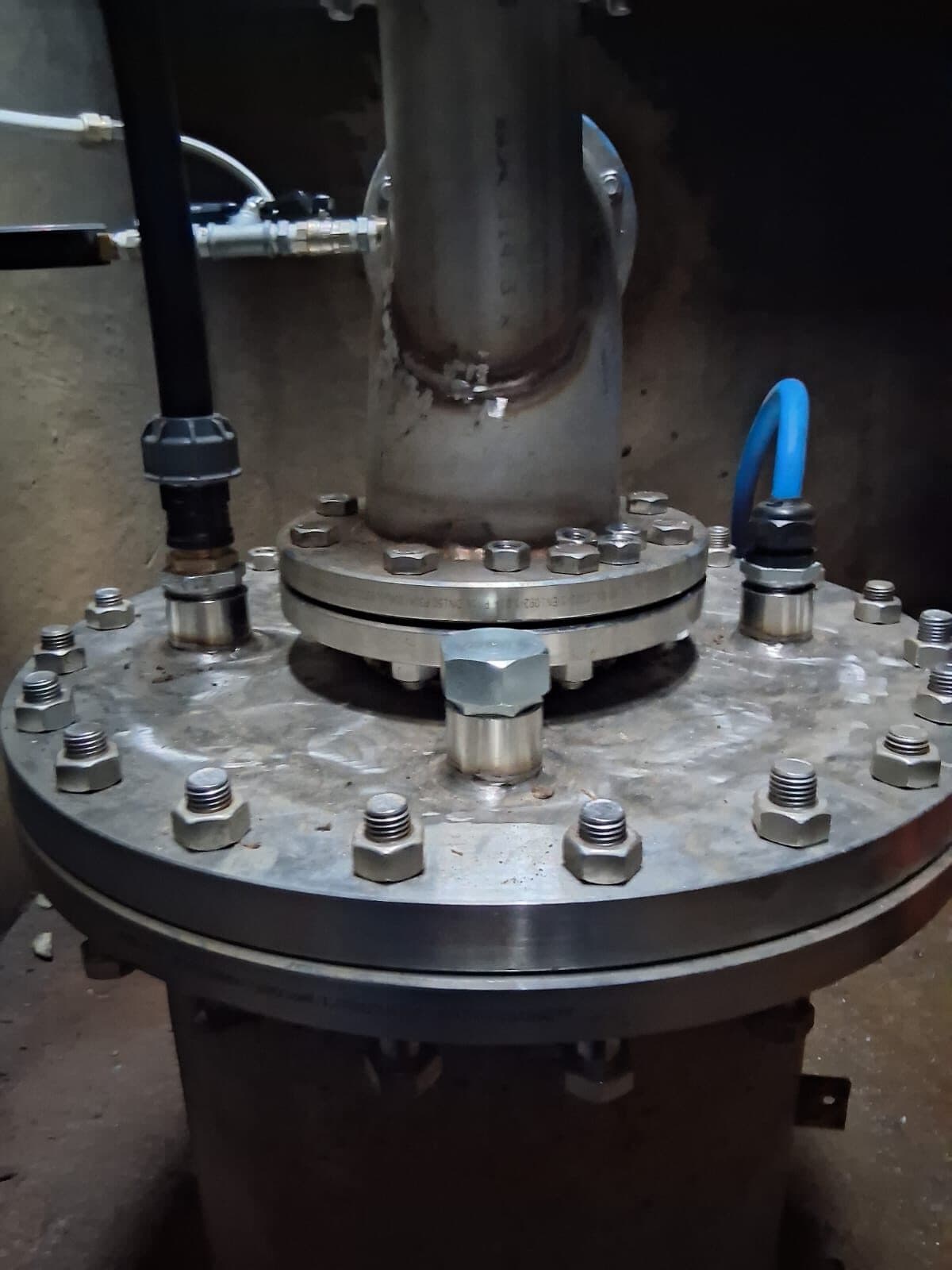 Dettaglio tecnico di un componente per impianto di sollevamento